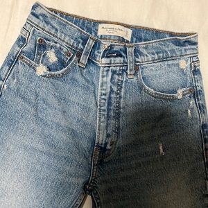 90’d skinny high rise jeans
